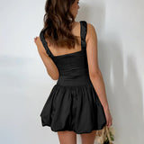 Zwarte mini jurk met corsetdetail en ballonrok – chic avondjurkje met flair