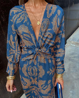 Marivelle Midi-Kleid in Blau mit Paisley-Muster und V-Ausschnitt