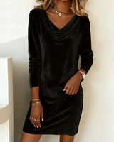 Serena Velvet | Samtkleid mit Drapiertem Ausschnitt