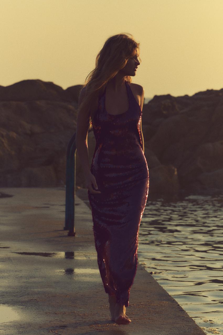 MidnightGlam Halterneck Abendkleid mit offenem Rücken
