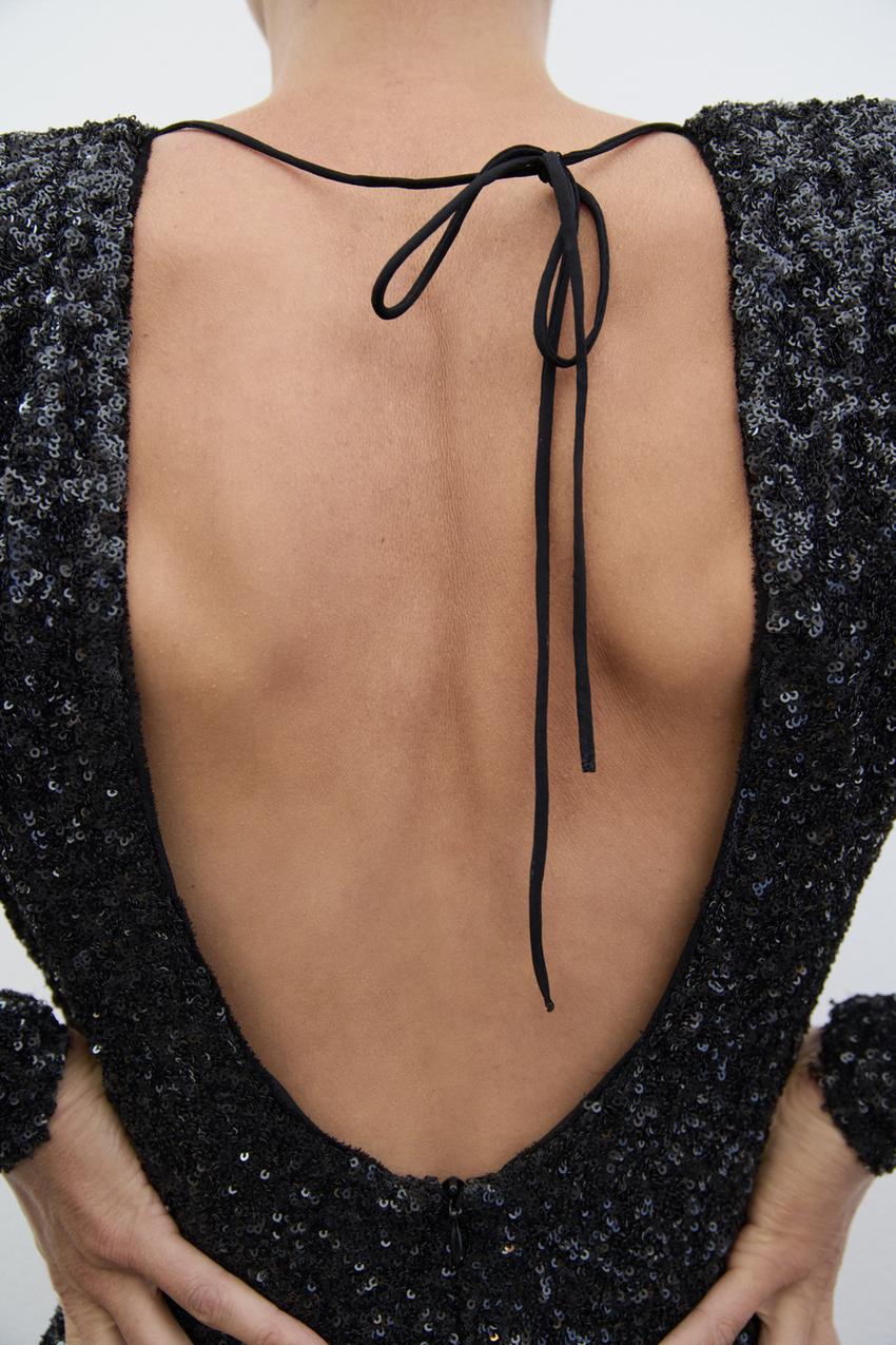 Starry Sequin Maxi Kleid Rückansicht mit offenem Rücken
