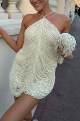 Perlen-Minikleid Zerelle – Detailaufnahme der Perlenstruktur
