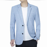 Lichte blauwe heren blazer voor warme dagen

