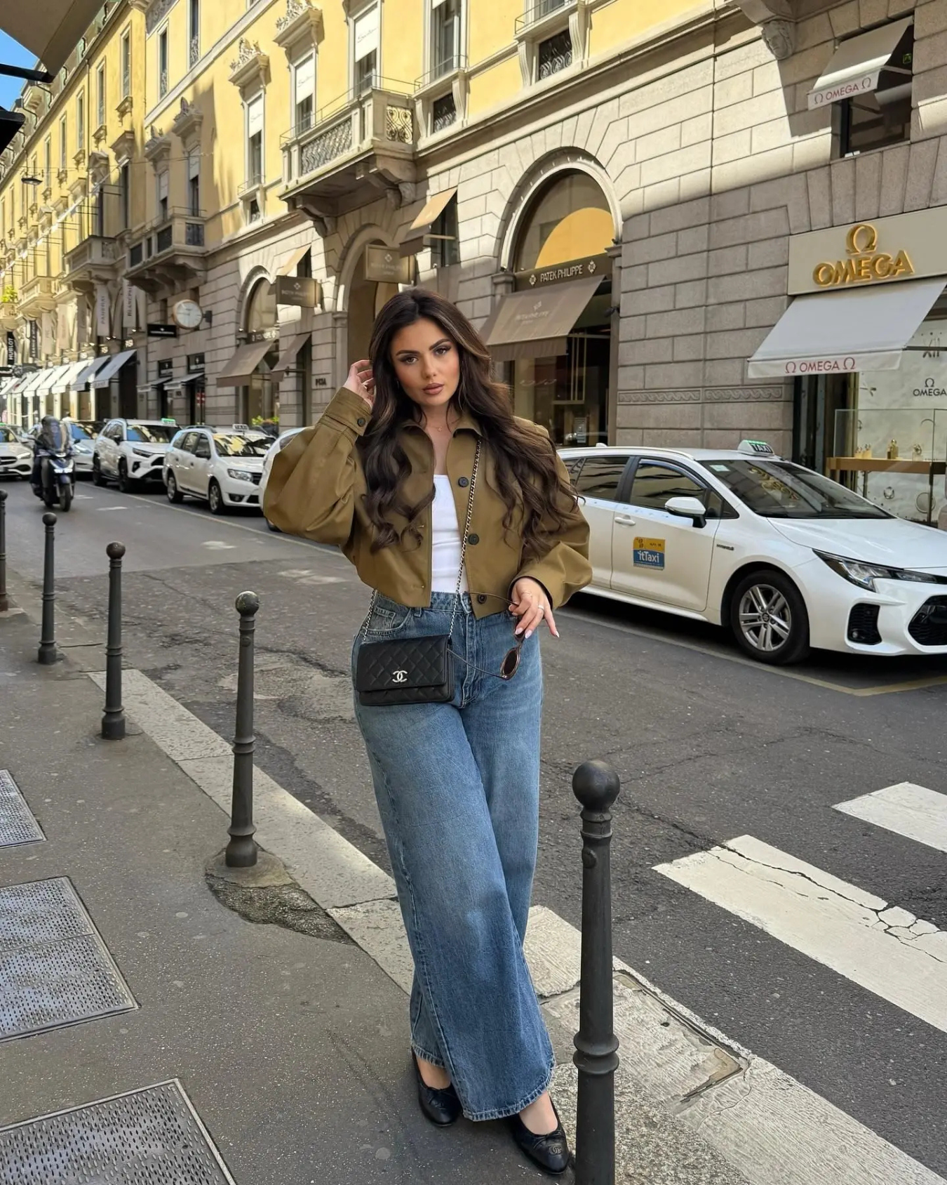 Marceline Jacke | Cropped Trenchcoat mit Volumenärmeln & Klassischen Details