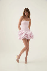 Roze zomerjurk strapless – vrouwelijk en verfijnd
