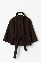 Loreza Cape Damenmantel in Braun mit femininer Silhouette

