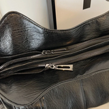 Amber | Stilvolle Schultertasche aus veganem Leder mit Crossbody-Option