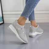 Nanti Keilabsatz-Sneaker von Talaine im stylischen Look