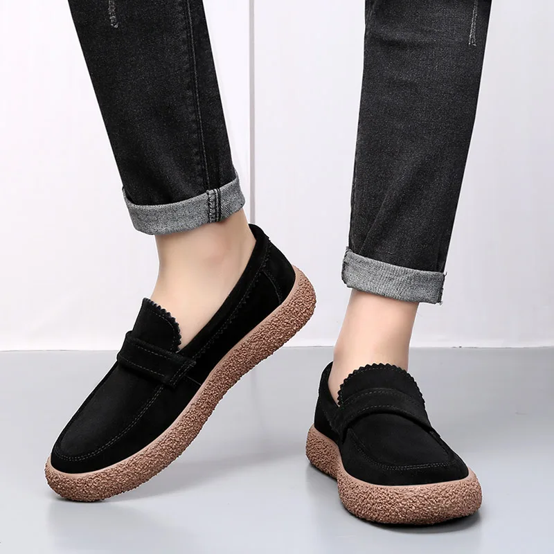 Stijlvolle leren loafers met klassieke uitstraling en vakmanschap

