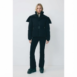 schwarze auraya ski jacket damen mit figurbetonter silhouette