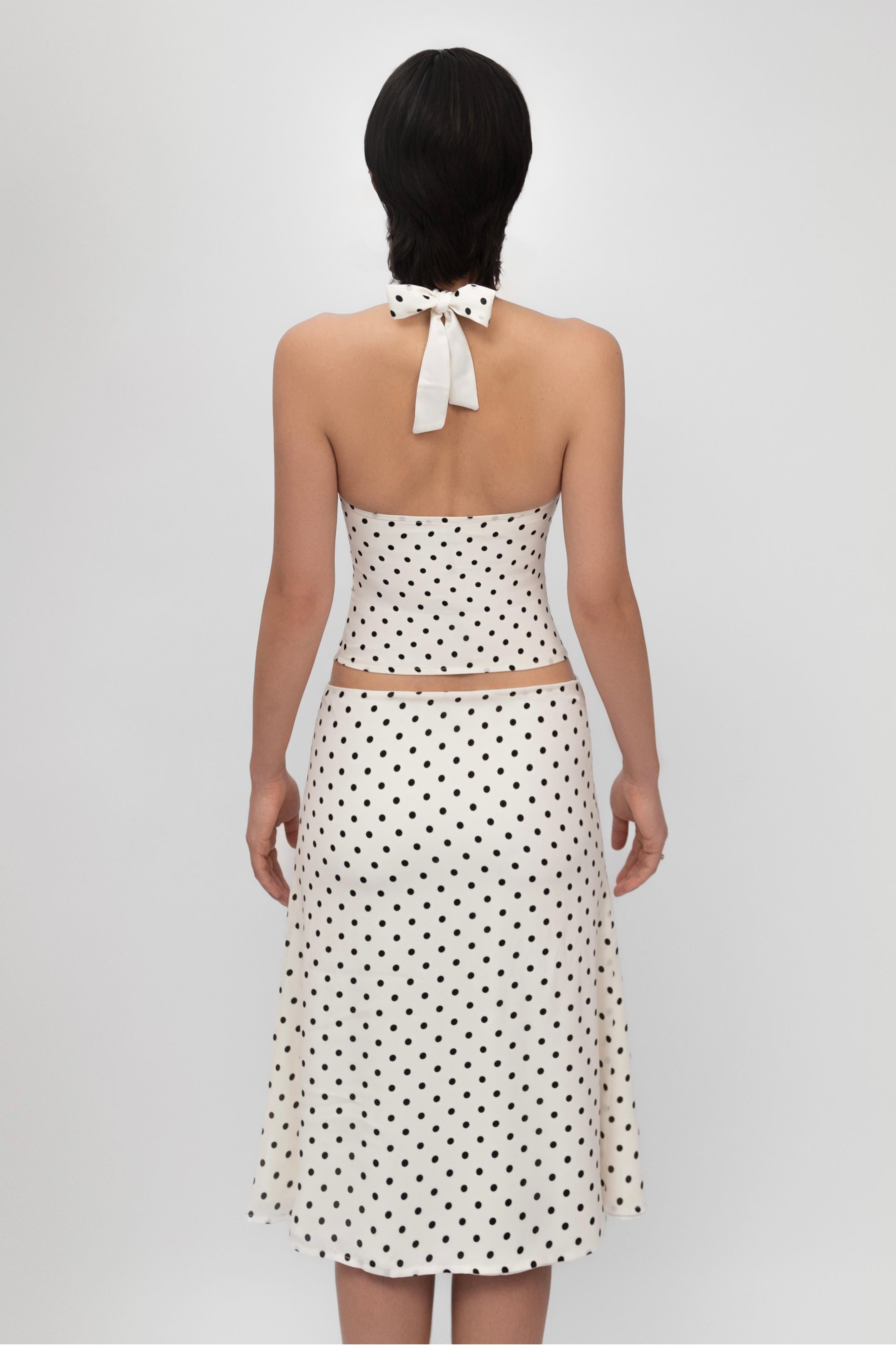 zomerse set met polkadots en midi rok
