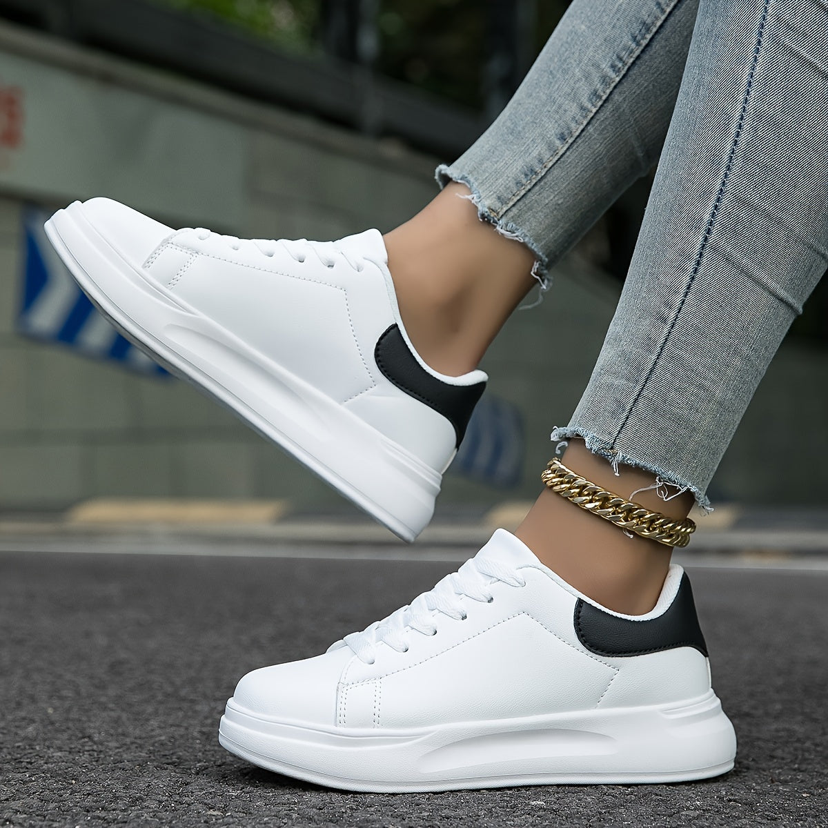 Weiße Lunaira Damen Sneaker – Kunstleder, minimalistisch