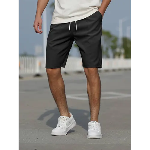 zwarte heren short met elegante pasvorm
