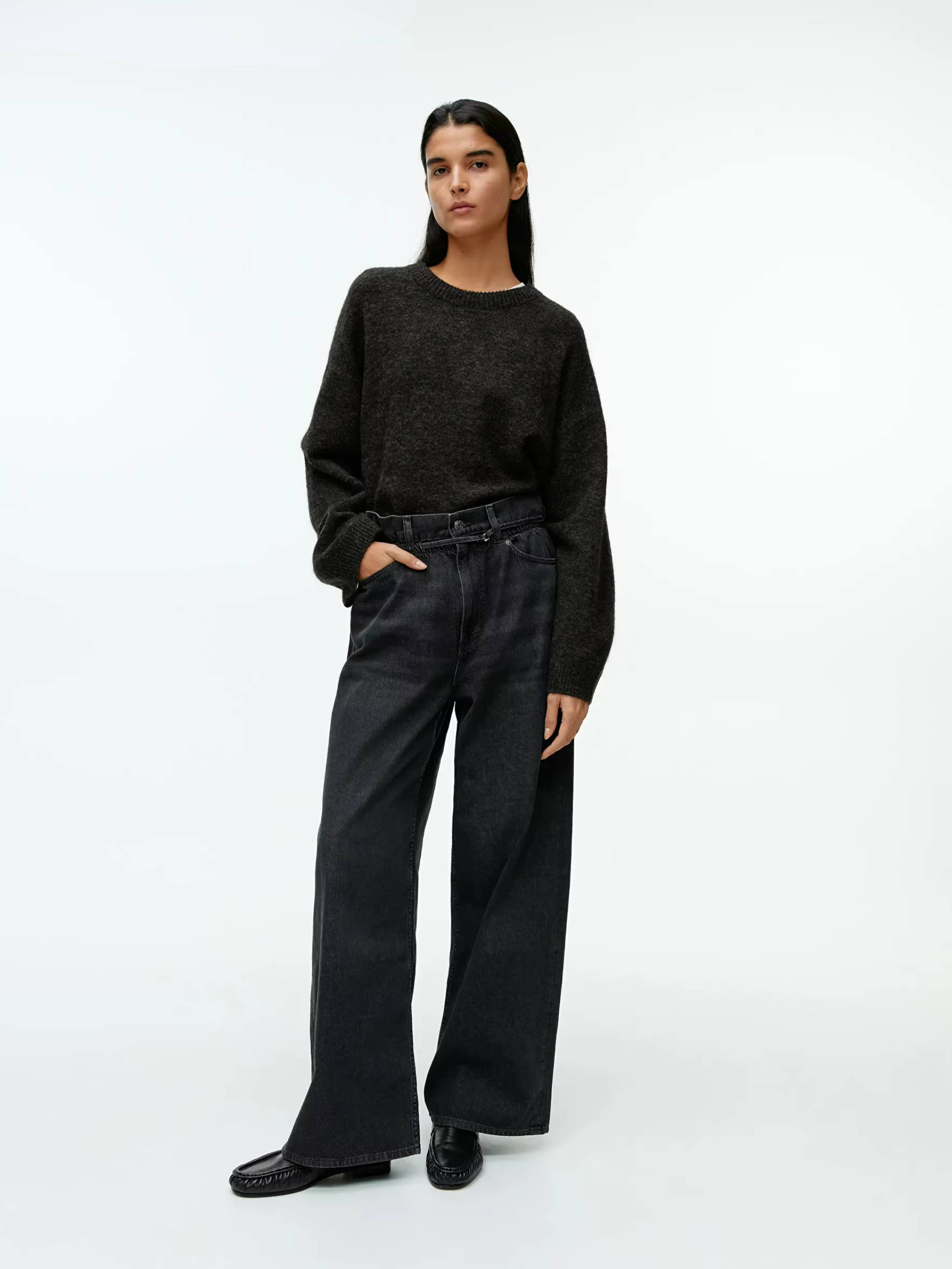 PureEase Sweater Damen schwarz minimal chic
