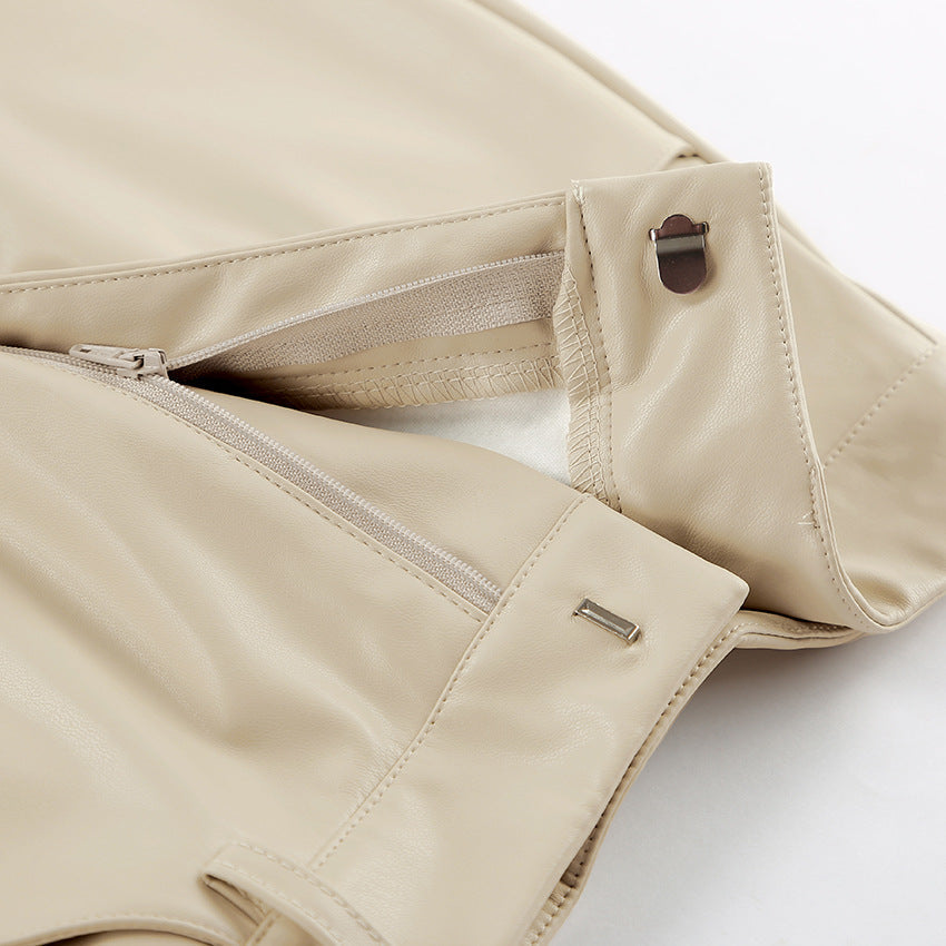 Beiger Midirock – saubere Verarbeitung und klarer Schnitt
