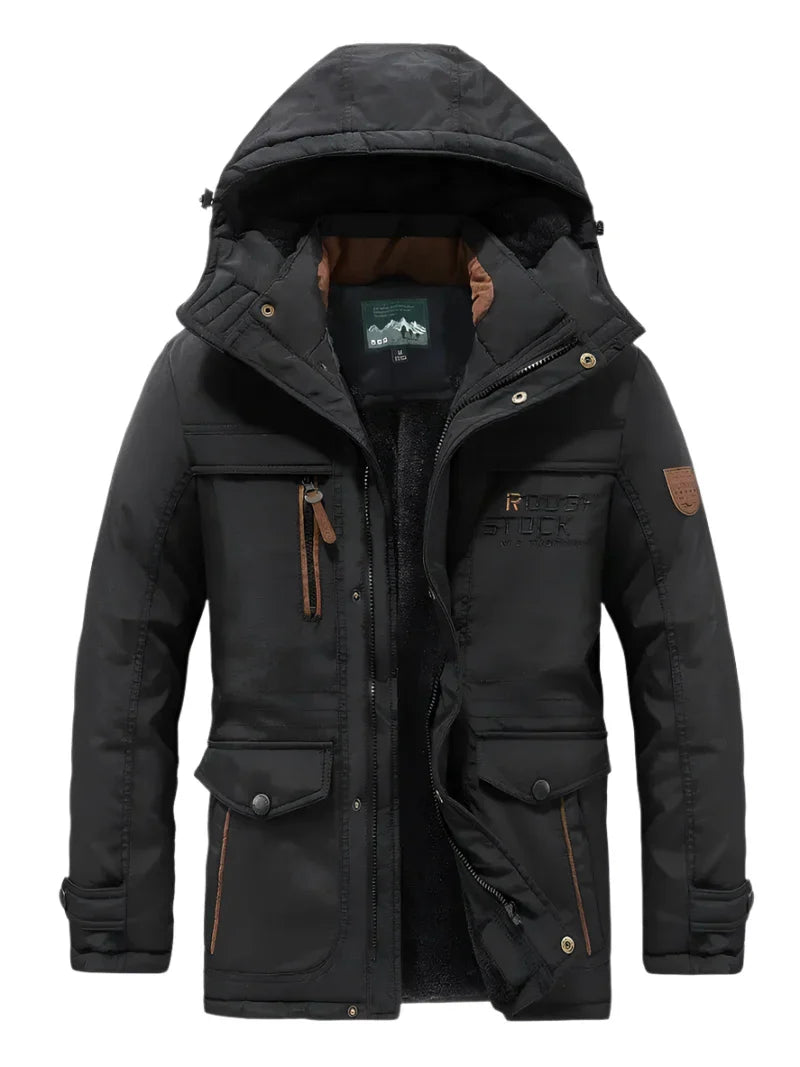 jas met capuchon en meerdere zakken outdoor
