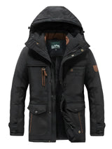 jas met capuchon en meerdere zakken outdoor

