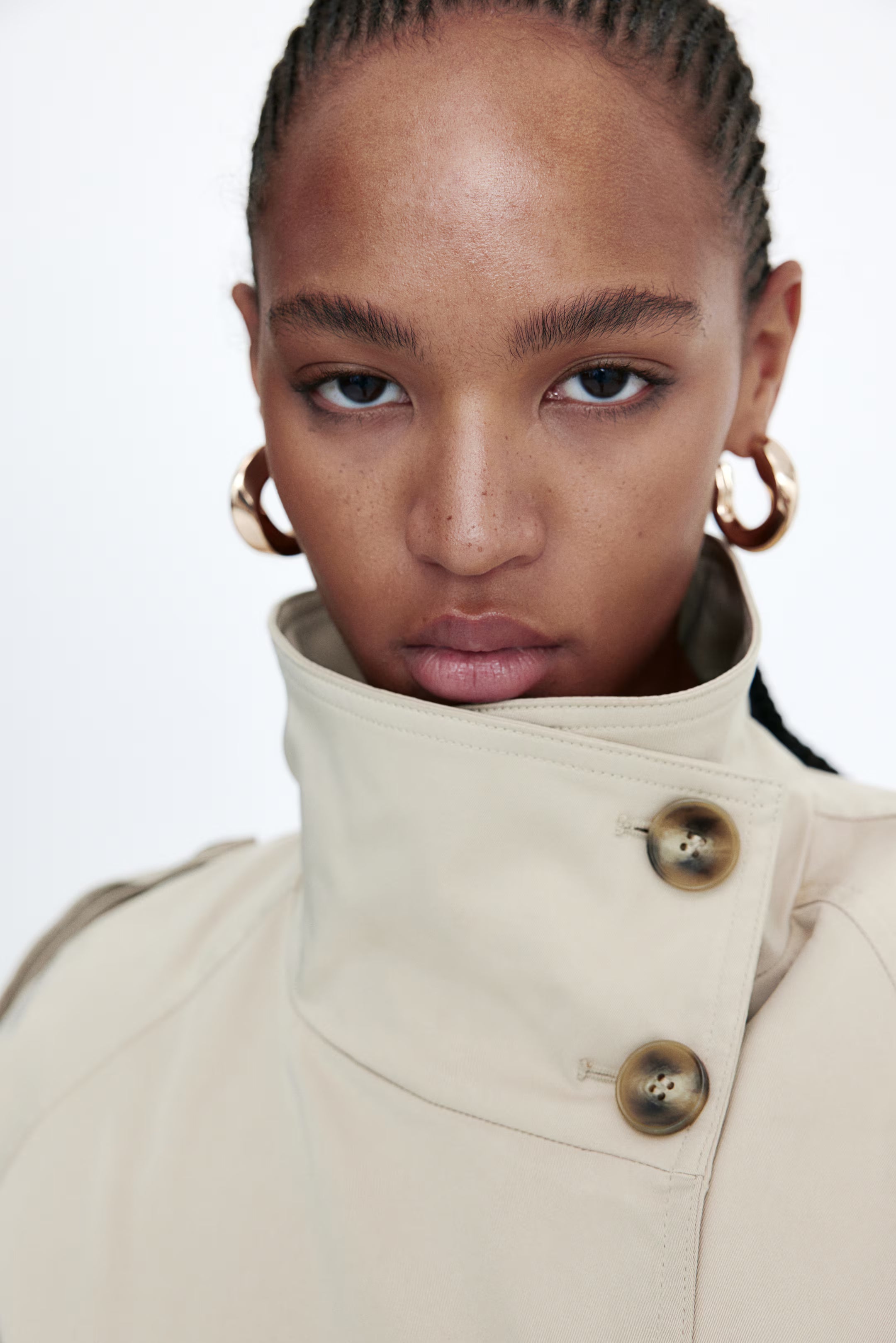 Maravine Cropped Trenchcoat Damen beige mit Gürtel
