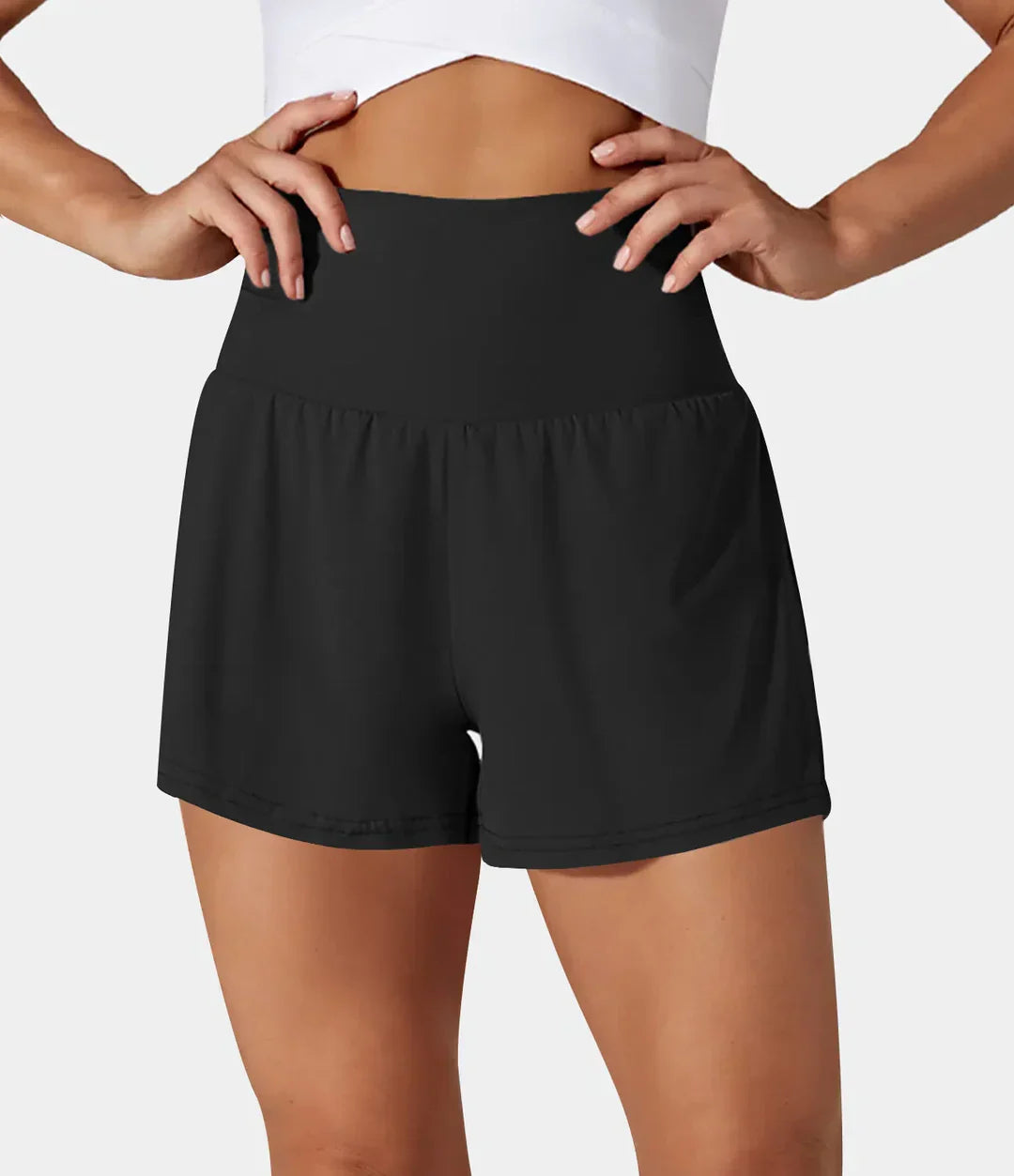 Neréa Shorts Damen in Schwarz mit hoher Taille und Tasche
