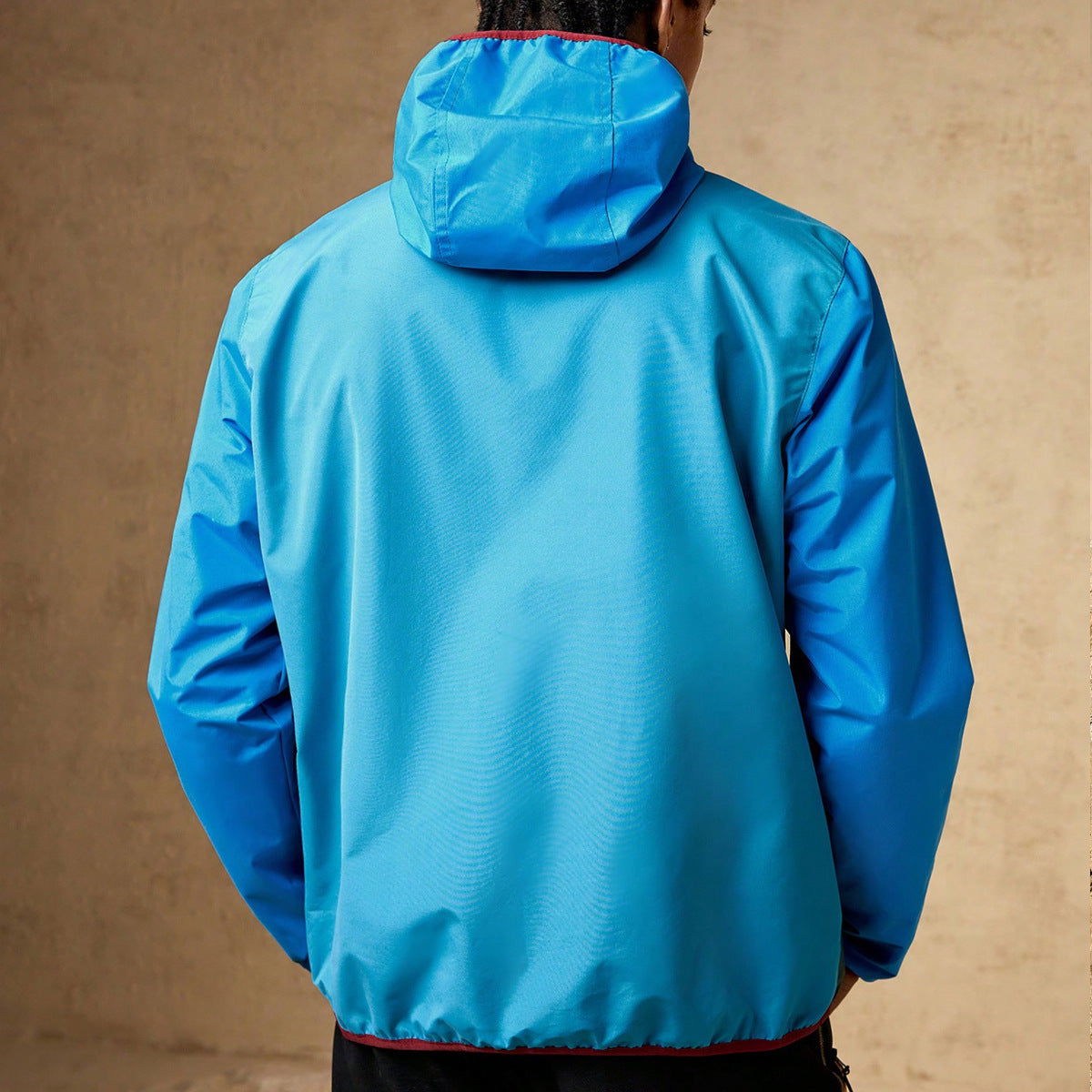 Milan jas met capuchon en felle kleuren
