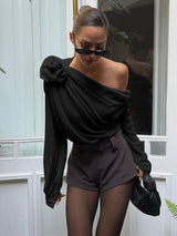 Zwarte asymmetrische chiffon blouse met lange mouwen
