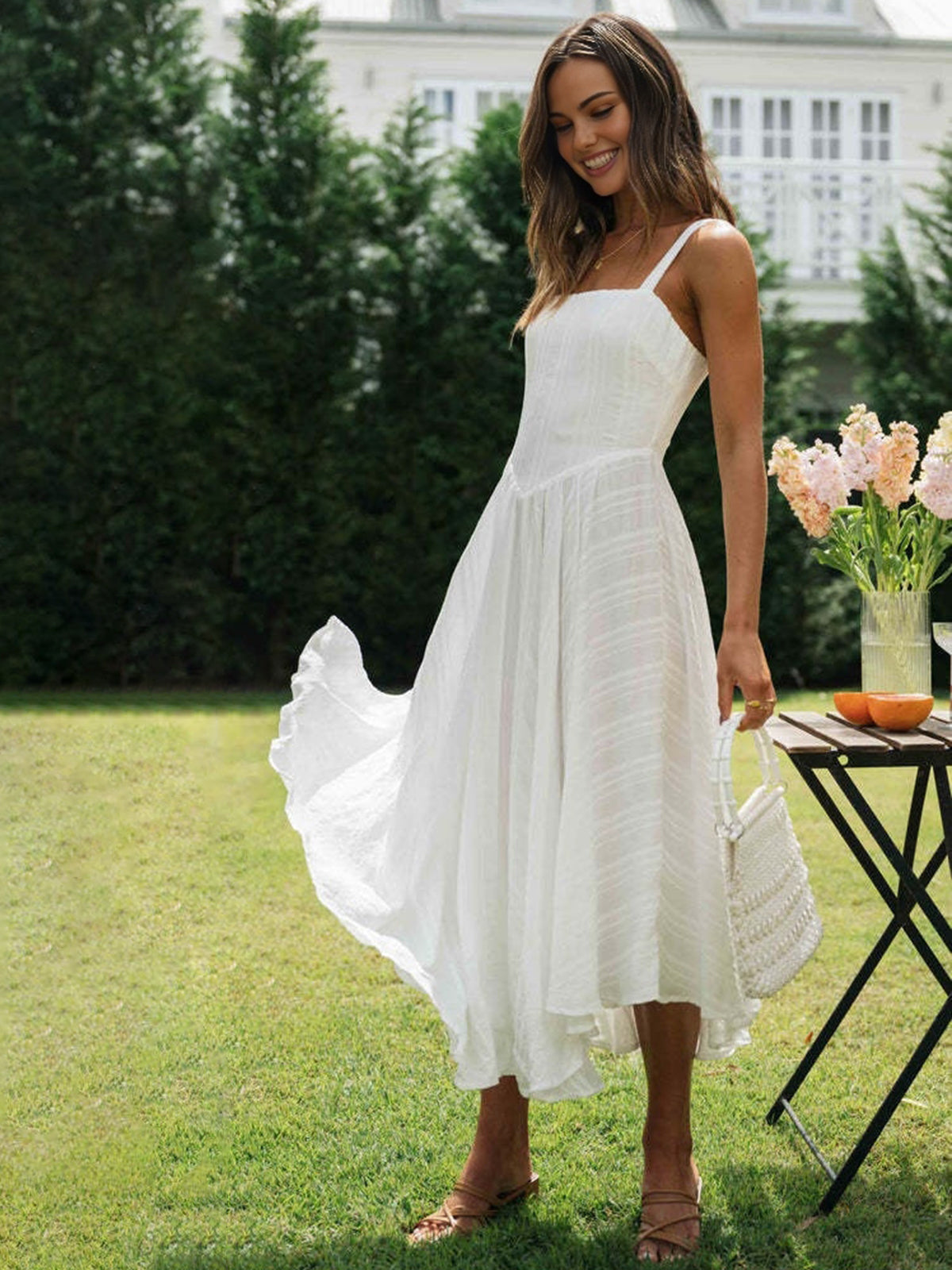lange katoenen zomerjurk met asymmetrisch detail
