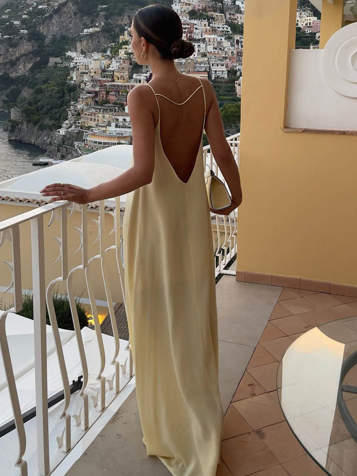backless satijnen jurk vakantie avondlook
