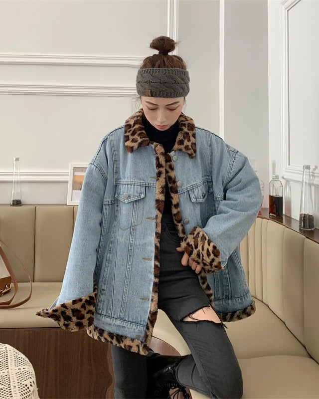 Stijlvolle winterjas van denim voor vrouwen

