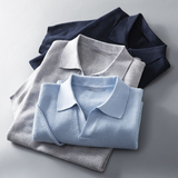 Luca gebreide polo, luxe gebreide polo, herenmode, poloshirt met textuur, smart-casual kleding, zomer polo, comfortabele pasvorm polo, stijlvolle polo
