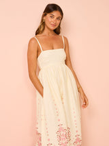 Akalia | Romantic Maxi Dress 