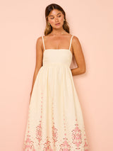 Akalia | Romantic Maxi Dress 