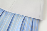 Colette Pleated Dress – Luxe jurkje met knopen en contrasterende stof