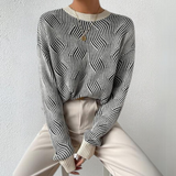 Arianna | Fashionable Sweater with Wavy Pattern
