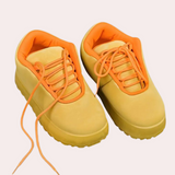 Close-up van Agostina Sneakers met trendy design.