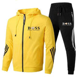 gele hoodie met zwarte sportbroek – sportieve set voor heren