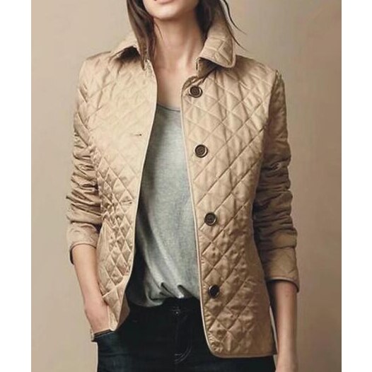 Quinara Quilted Coat in Beige – Damenjacke mit Knopfleiste
