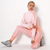 Norvica Seamless Set in Rosa, Seitenansicht im Studio
