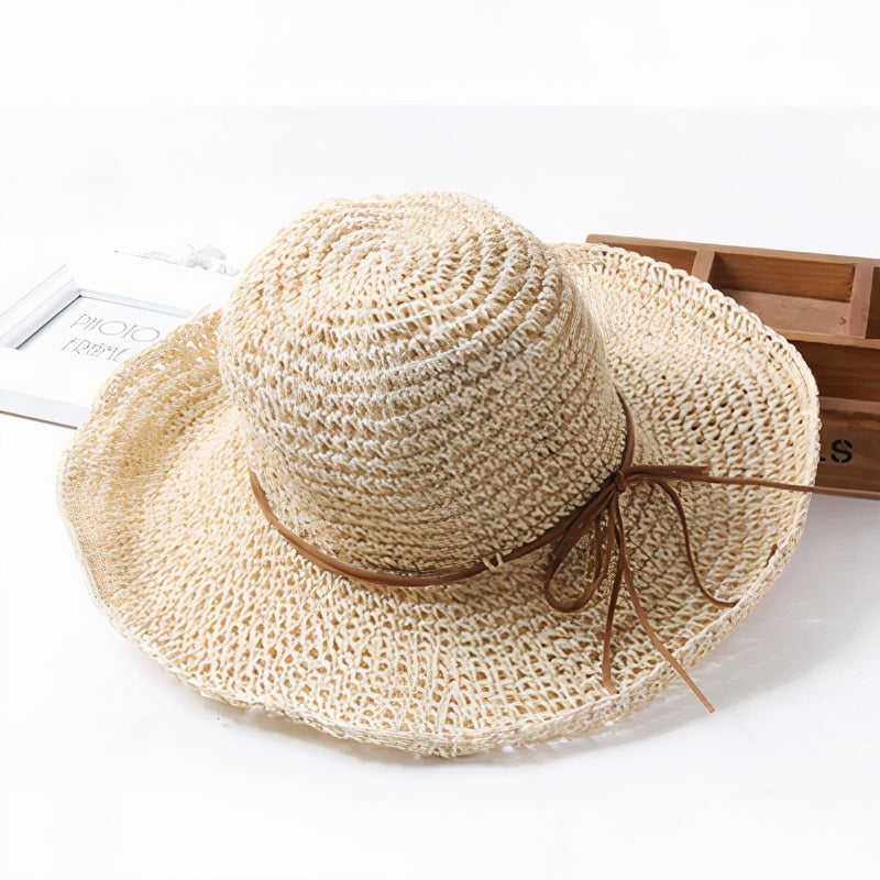 Talaine Avéa geflochtener Sonnenhut im stylischen Sommerlook