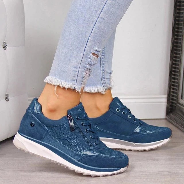 Zivara Damen‑Sneaker in Blau mit Seitenzip und Rocker‑Sohle
