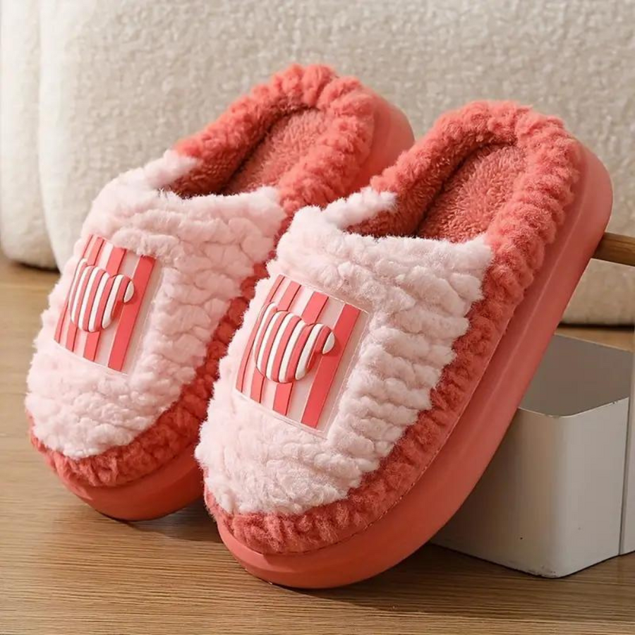 Antonio Elegante Pantoffels in oranje met pluche voering en vrolijk design, ideaal voor warme voeten.
