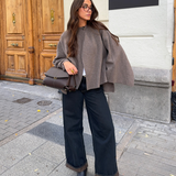 Harpera Cape Seitenansicht
