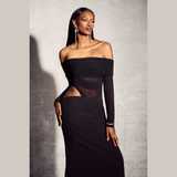 Divine Dream Maxi-Kleid in Schwarz – schulterfrei mit drapierter Taille, Frontansicht