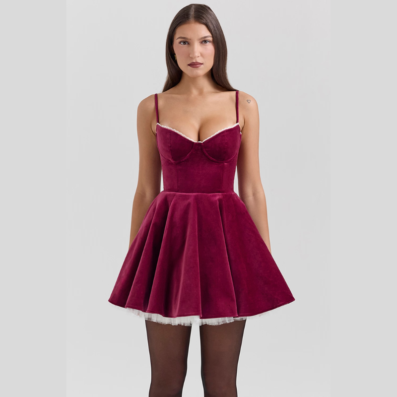 Ivy Mini Dress – Cabernet Samtkleid mit Korsett-Oberteil & Tüllsaum
