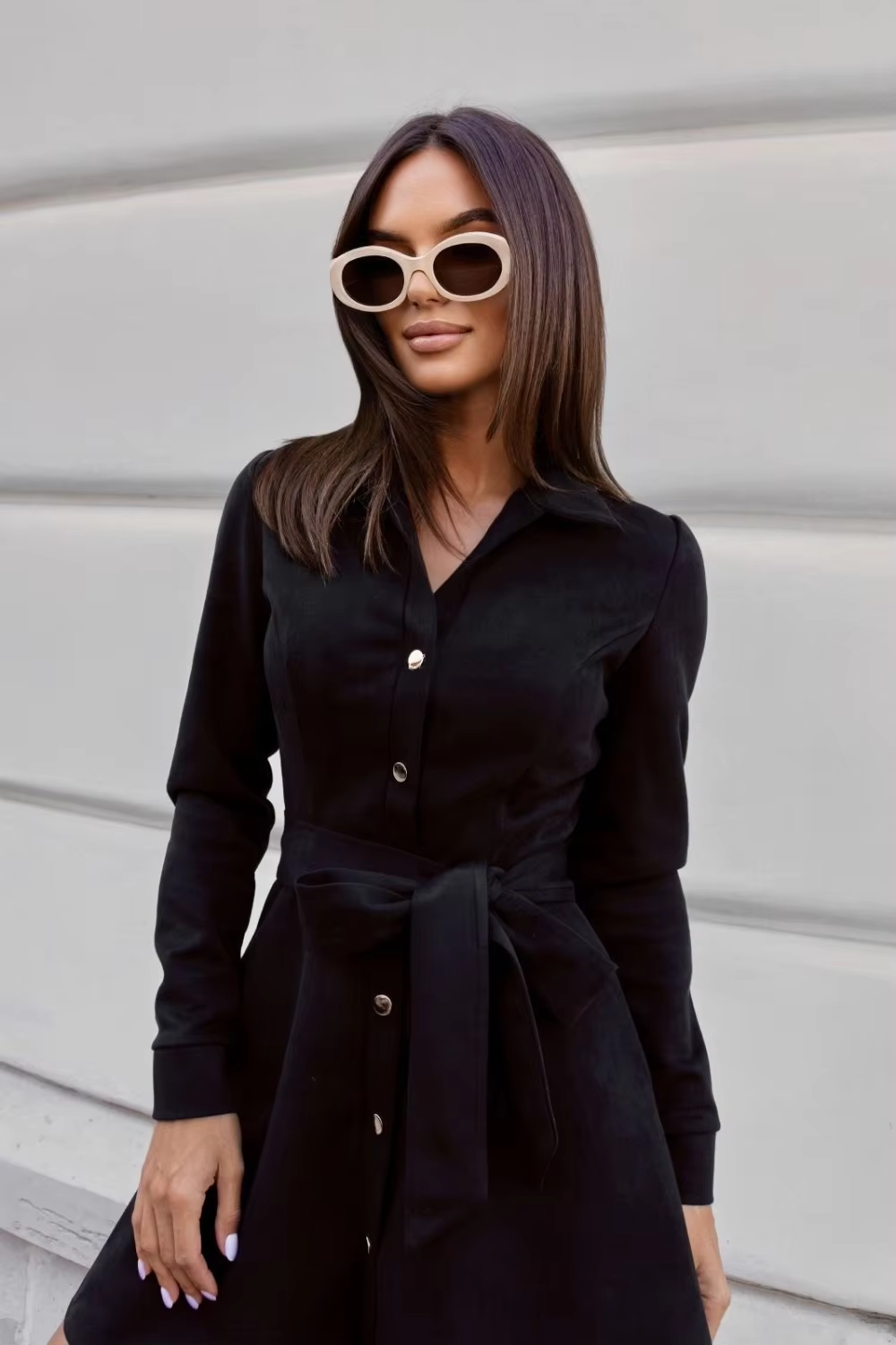 Velany | Wildleder-Look Minikleid mit Bindegürtel & Knopfleiste