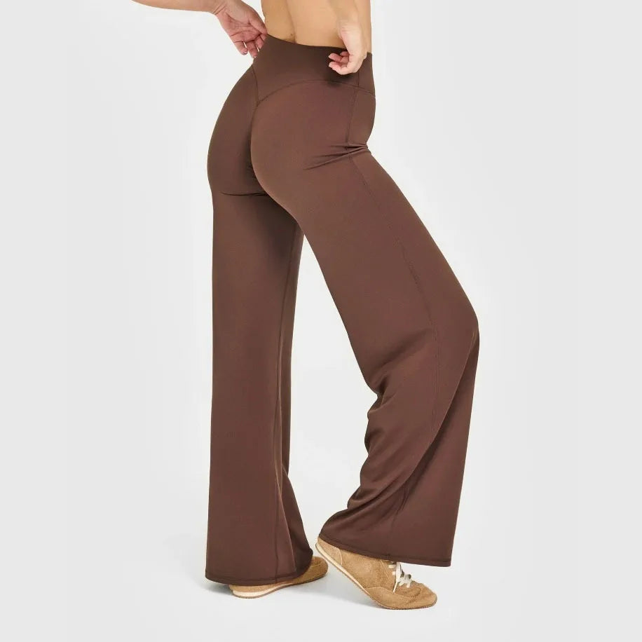 Yoga-Hose Damen Kaffeebraun High Waist Flared mit weitem Bein – Livia von Talaine, Farbansicht Kaffeebraun