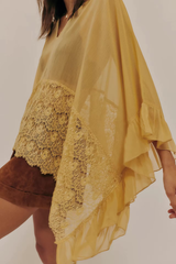 Luftige Bluse Damen mit Spitze – Avelora von Talaine, Produktfoto
