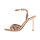 High-Heel-Sandaletten Damen mit Strass – Amara von Talaine, feminine Silhouette am Fuß getragen