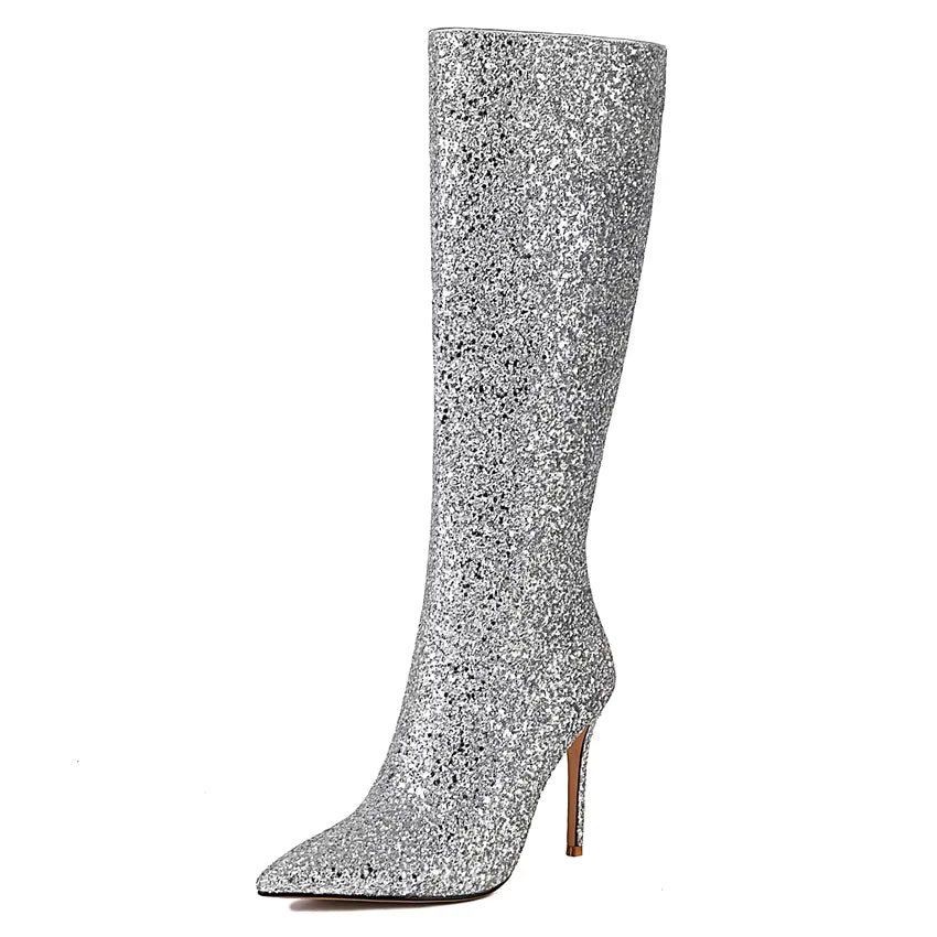 Lunéa Glitz Boots | Kniehohe Glitzerstiefel mit Spitze & Stilettoabsatz