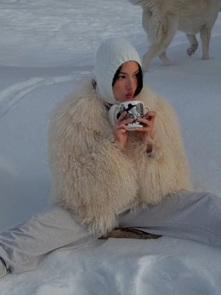 Averelle | Fluffige Kunstpelzjacke im Boho-Chic mit Oversized-Passform
