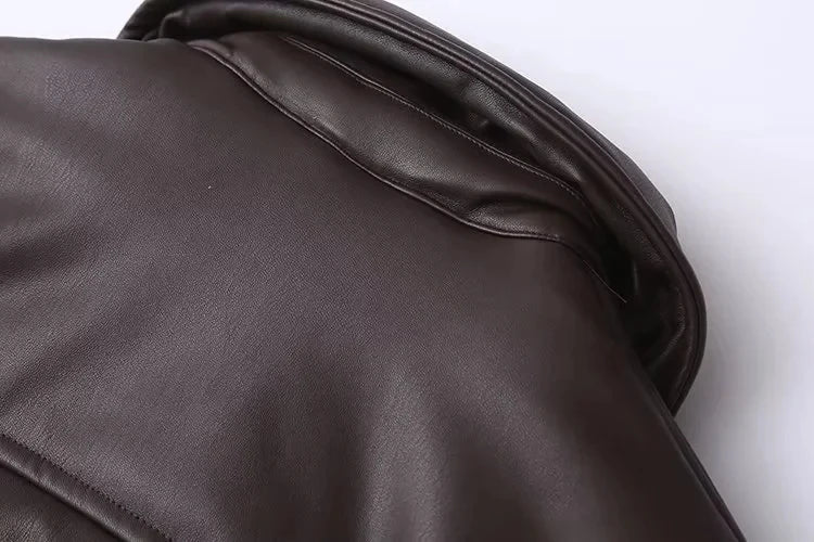 Celmara | Oversized Bomberjacke aus veganem Leder